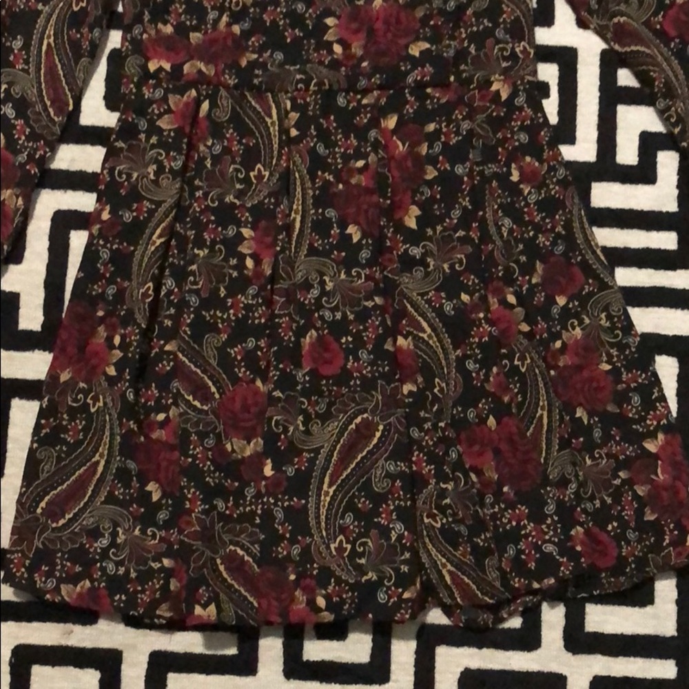Rose Printed Dress - Picture 4 of 5